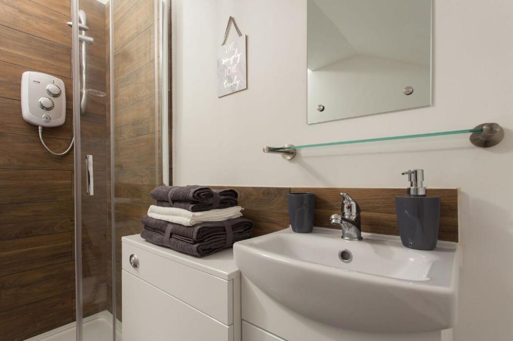 Stonehill House Apartment Derby