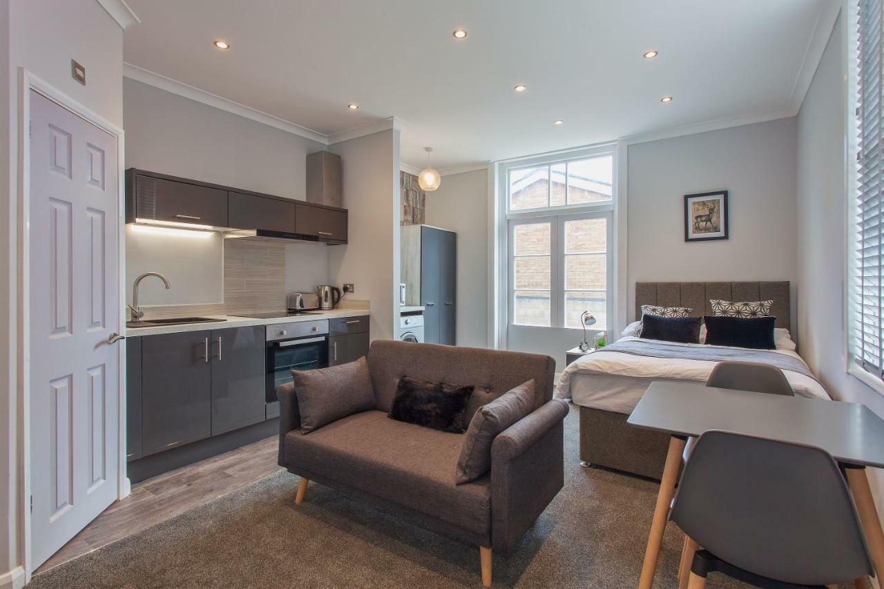 Stonehill House Apartment Derby